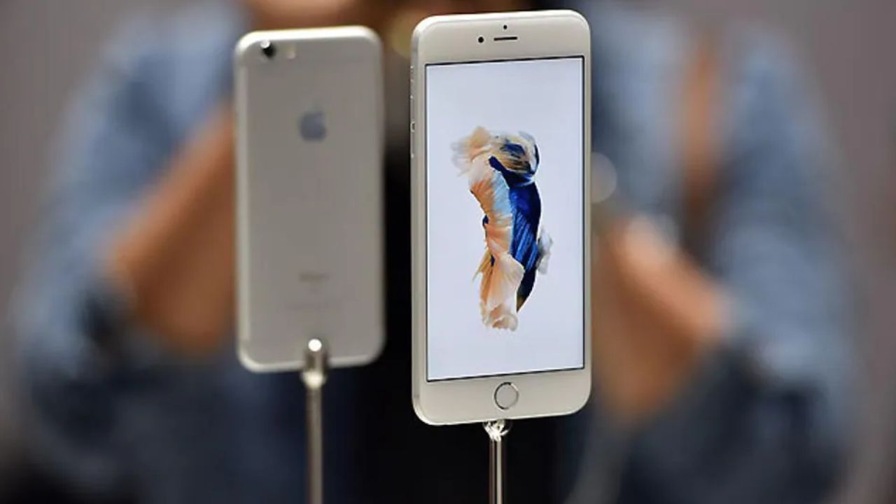 Apple iPhone यूजर्स स्कैमर्स के निशाने पर, इस तरह के कॉल या मैसेज का जवाब न दें