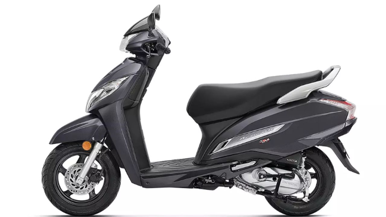 You will be surprised to know about this great deal on Honda Activa, bring home a high mileage scooter for just Rs 45,000.